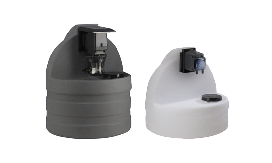 Stenner 10 gallon liquid dosing tank